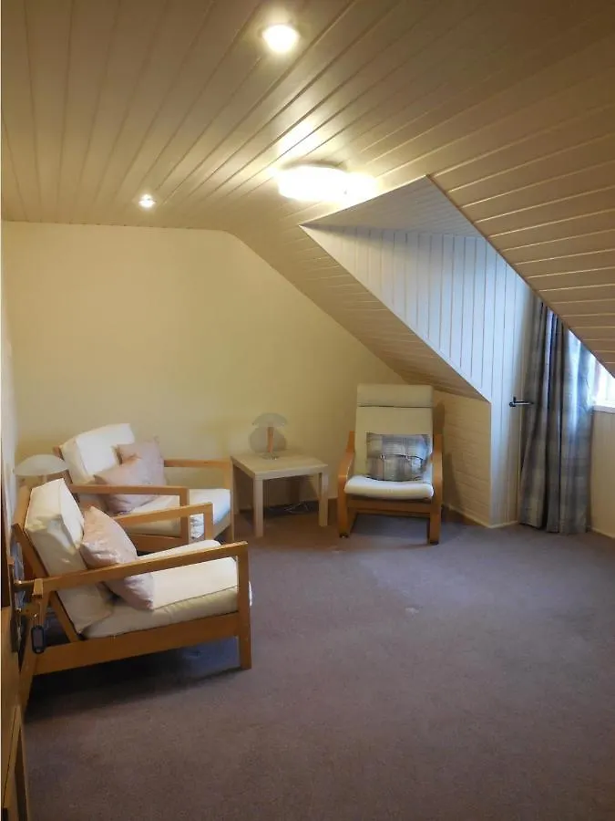 Pincerna Apartments Aberdeen Guest house